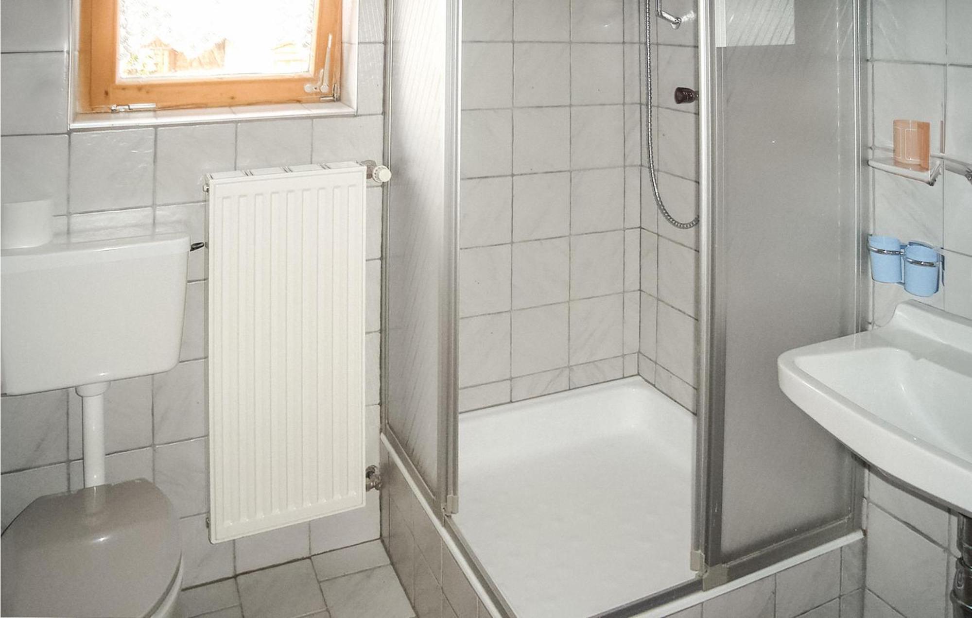 Helle Ferienwohnung In Ehrwald Exterior photo